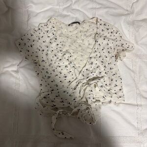 Brandy Melville Floral Ribbed Wrap Top – OS – Coquette/Y2K